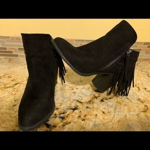 Wild Diva Lounge boots